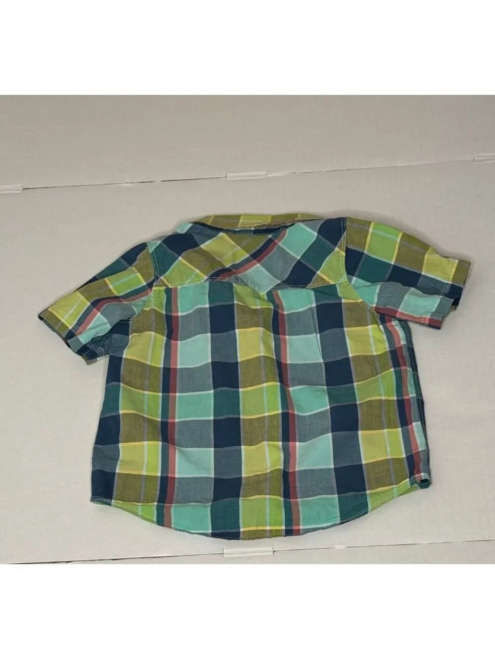 Old Navy Boys Plaid Short Sleeve Button-Up Shirt Size 4T